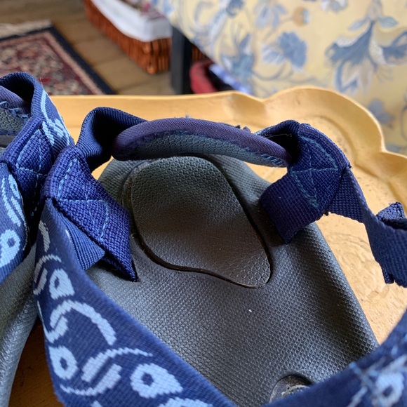 North Face Sandals 9 - Picture 5 of 10